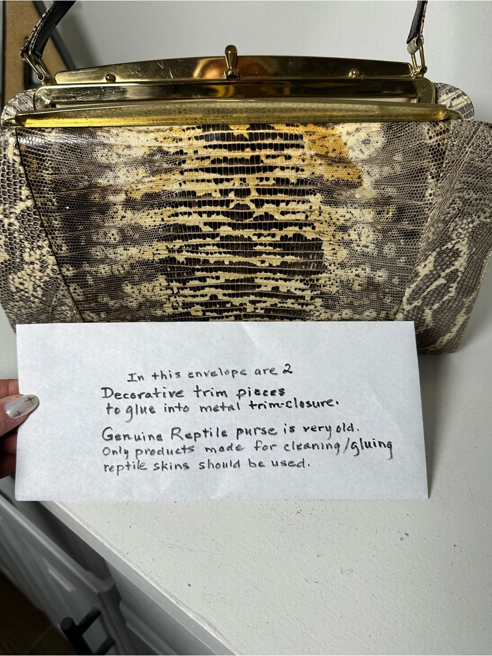 **SOLD**Vintage Genuine Snakeskin Handbag Exotic Leather Top Handle Structured - Picture 10 of 10